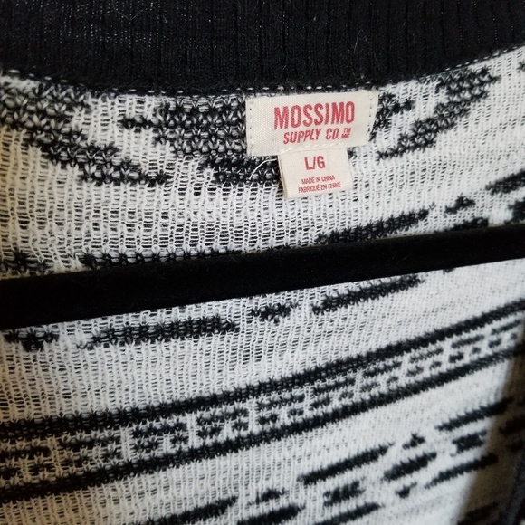 Mossimo Pattern Cardigan - Picture 3 of 5